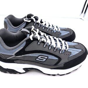 Skechers mens STAMINA- CUTBACK Sneakers Size 12